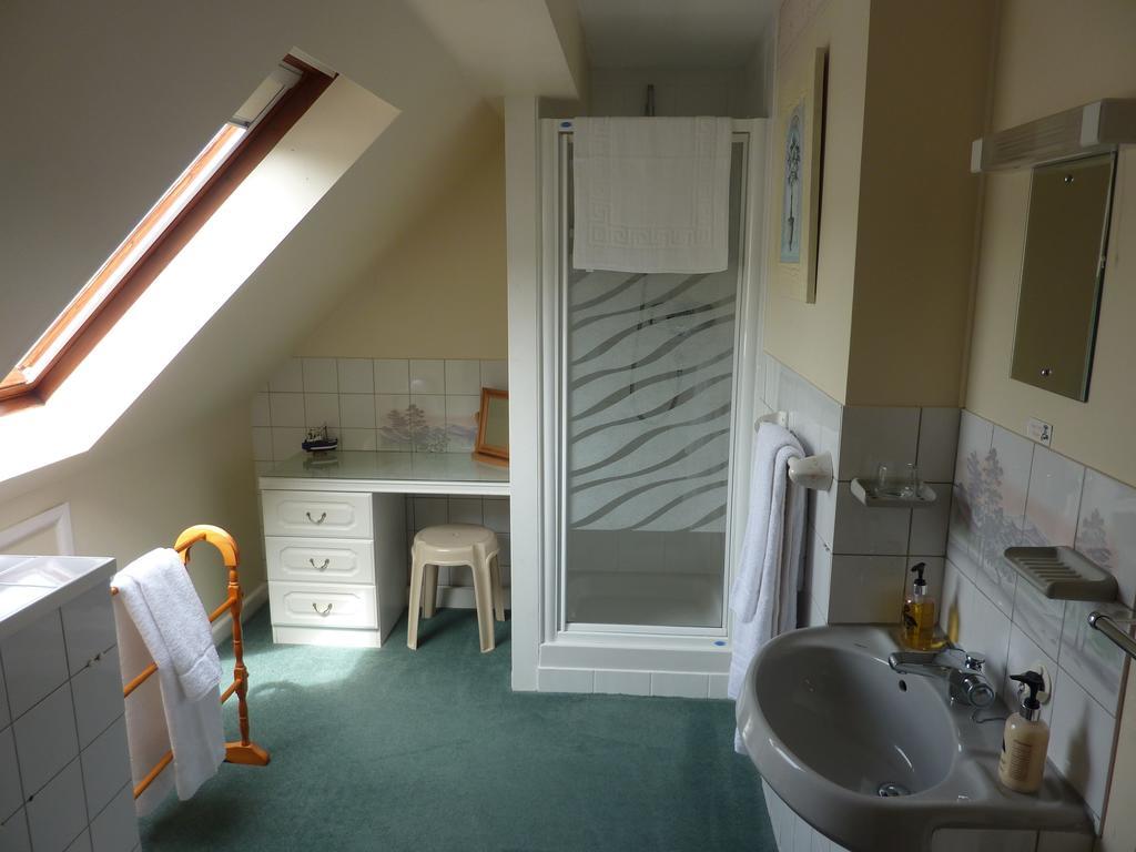 לינטון Fernleigh Guest House חדר תמונה