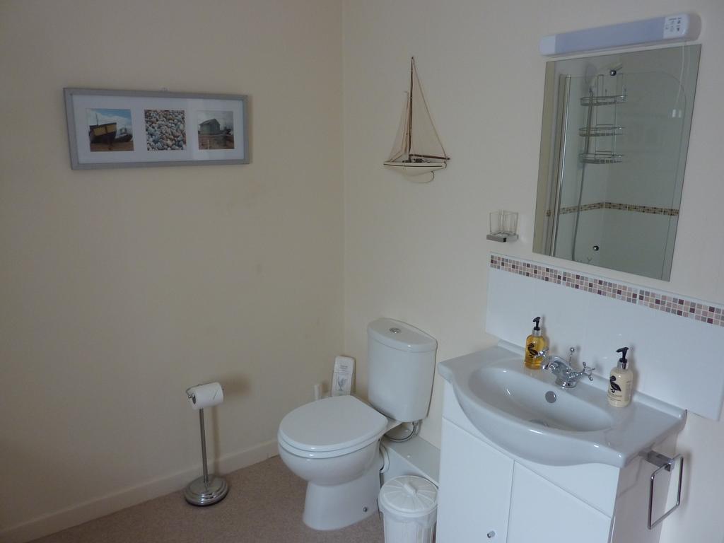 לינטון Fernleigh Guest House חדר תמונה